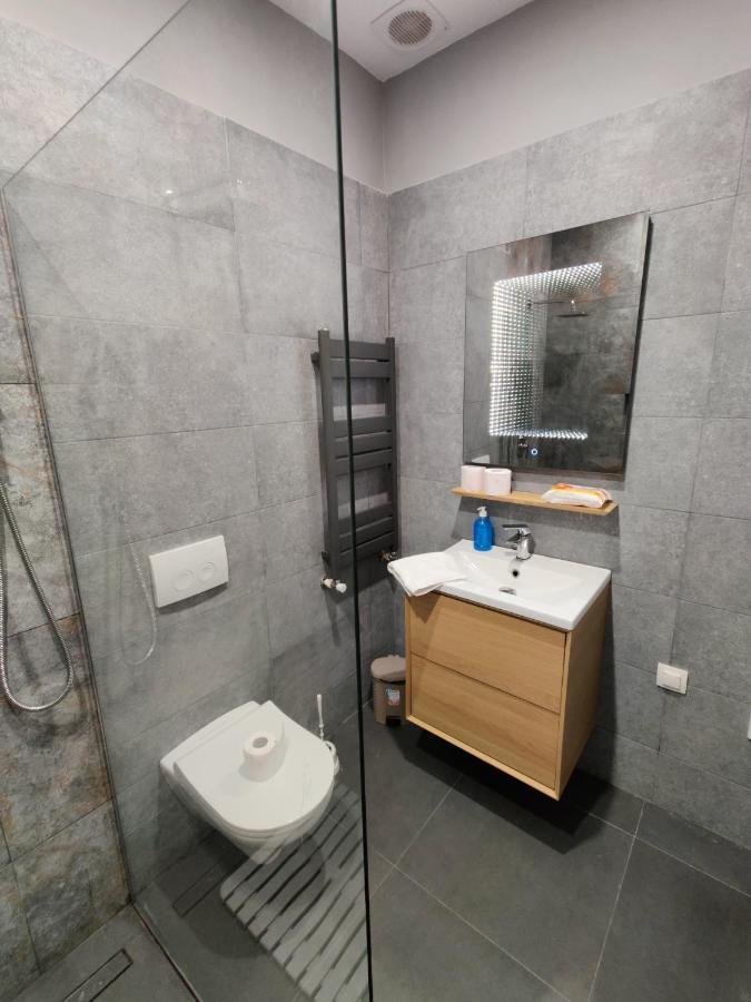 New Residence Braşov Buitenkant foto